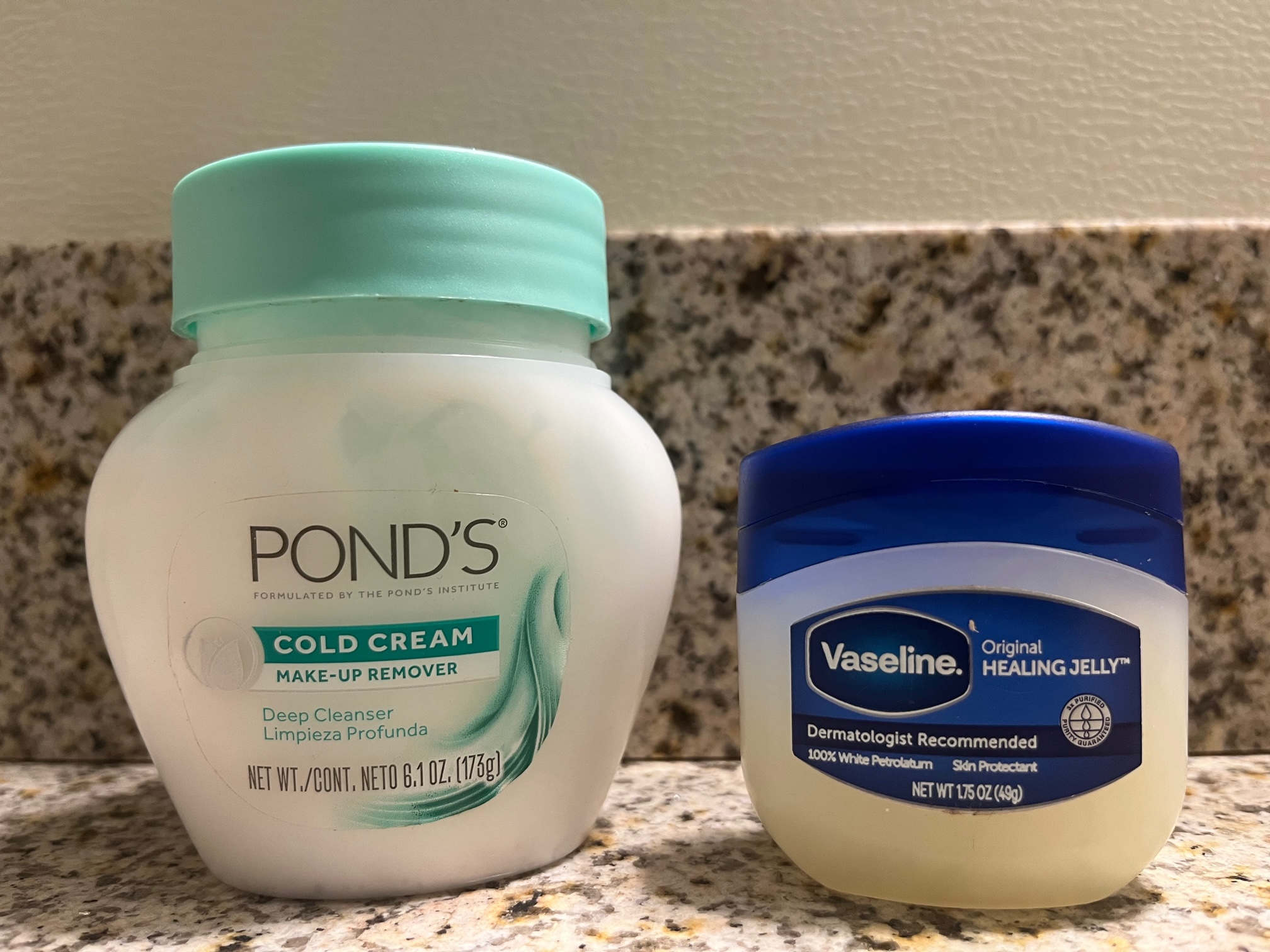 Makeup Tips: Makeup Removers and Inexpensive Eyelash Growth