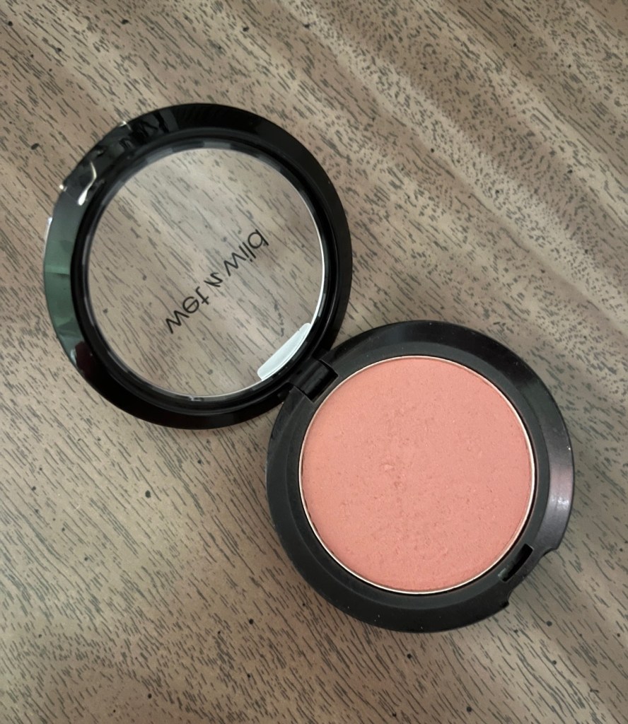 Wet n wild Mellow Wine Blush pan.
