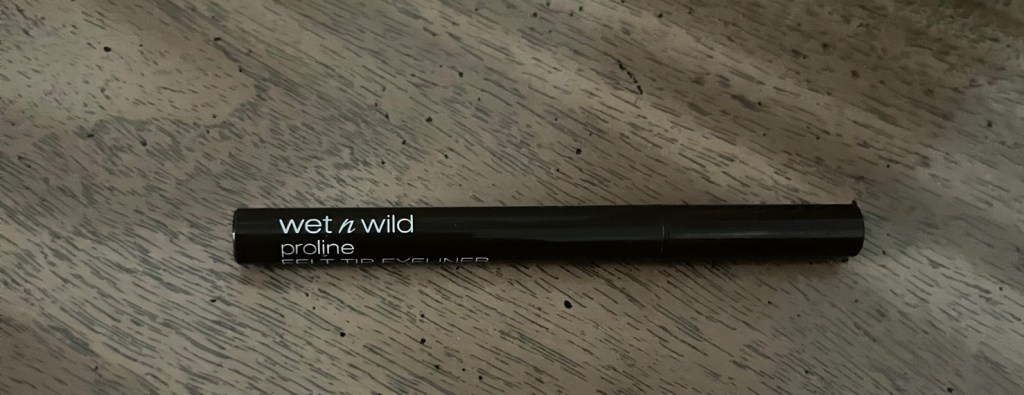 Wet n Wild Proline Felt Tip eyeliner in the color Dark Brown.