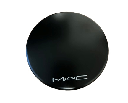 Mac Mineralize Skinfinish natural packaging.