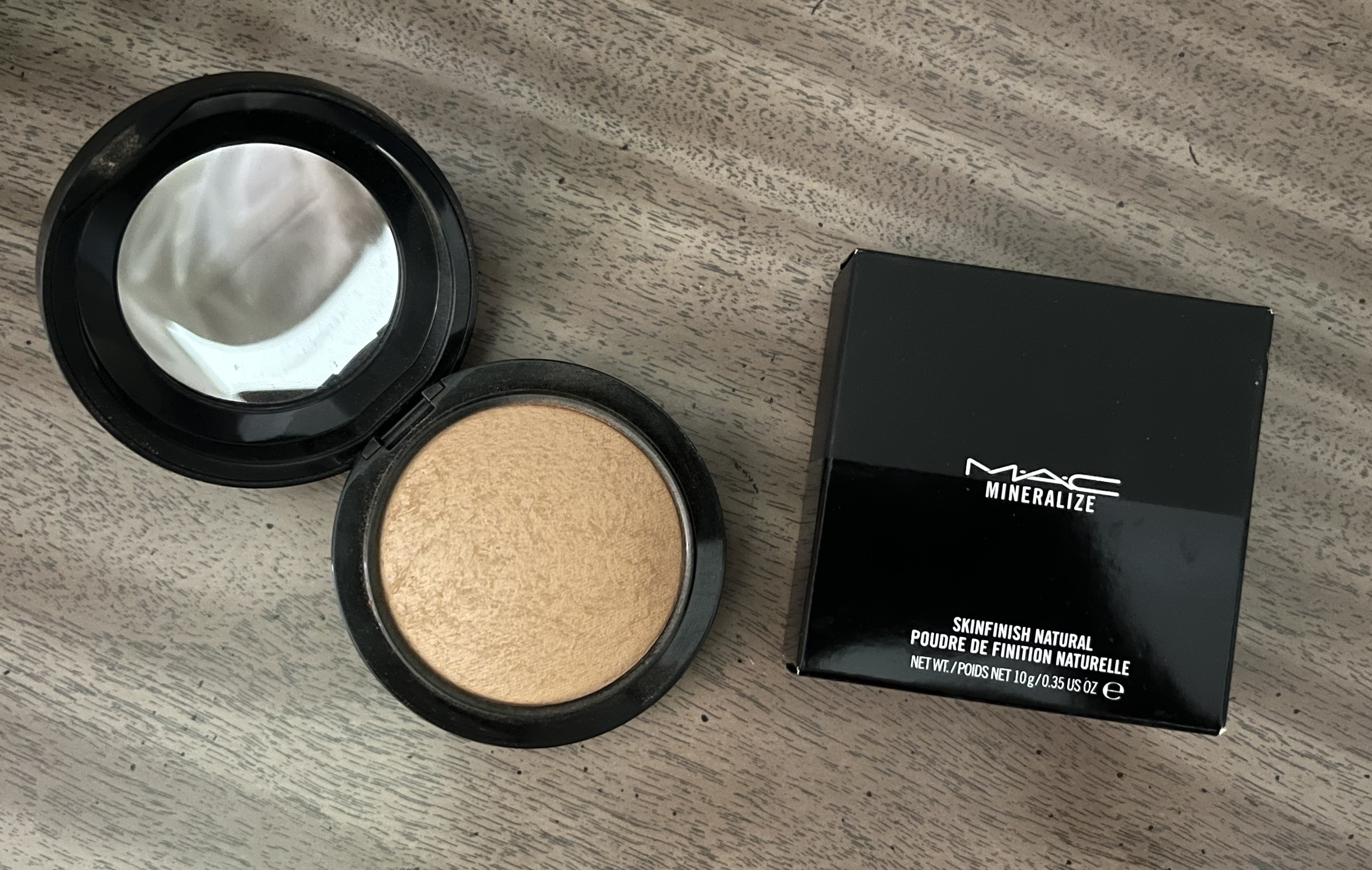 Mac Spotlight: Mineralize Skinfinish Natural Dark