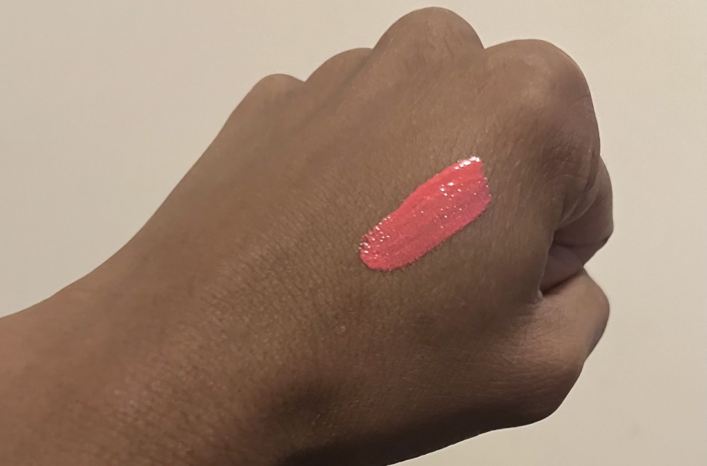 Color swatch of elf Pinky Promise on brown skin.